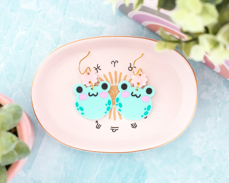Cute Frog Face Acrylic Earrings
